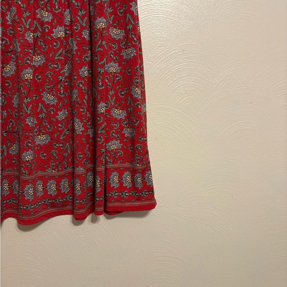 Max Studio Vibrant Red and Green Paisley Midi Dress - Picture 7 of 8